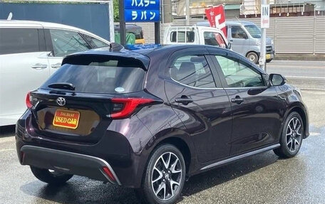 Toyota Yaris, 2022 год, 1 255 123 рублей, 4 фотография