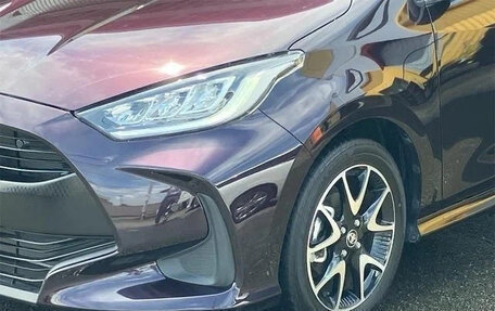 Toyota Yaris, 2022 год, 1 255 123 рублей, 7 фотография