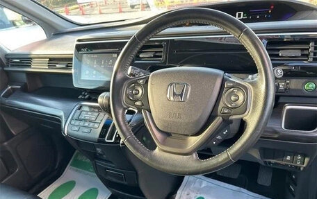 Honda Stepwgn IV, 2017 год, 1 318 027 рублей, 13 фотография