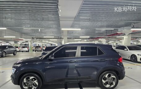 Hyundai Venue I, 2022 год, 1 559 950 рублей, 4 фотография