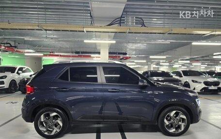 Hyundai Venue I, 2022 год, 1 559 950 рублей, 5 фотография