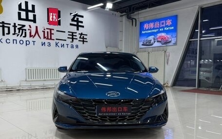 Hyundai Elantra, 2022 год, 1 400 000 рублей, 2 фотография