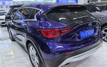 Infiniti QX30, 2018 год, 1 720 000 рублей, 4 фотография