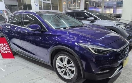 Infiniti QX30, 2018 год, 1 720 000 рублей, 3 фотография