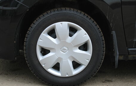 Renault Logan II, 2018 год, 845 000 рублей, 14 фотография