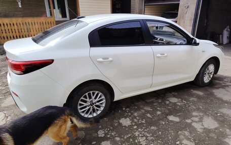 KIA Rio IV, 2018 год, 1 650 000 рублей, 1 фотография