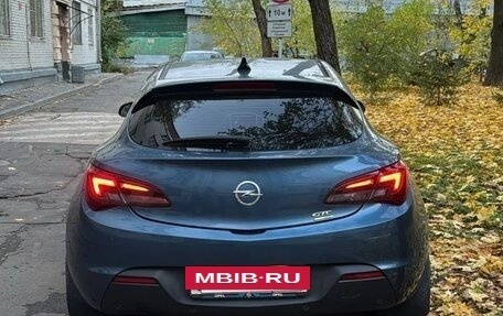 Opel Astra J, 2014 год, 1 400 000 рублей, 21 фотография
