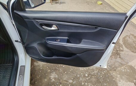 KIA Rio IV, 2018 год, 1 650 000 рублей, 12 фотография