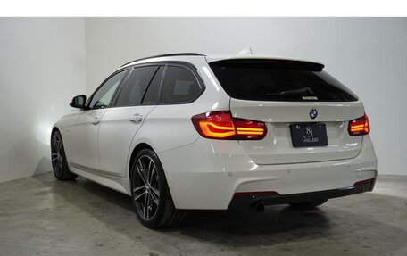 BMW 3 серия, 2019 год, 1 590 035 рублей, 11 фотография