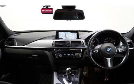 BMW 3 серия, 2019 год, 1 590 035 рублей, 22 фотография