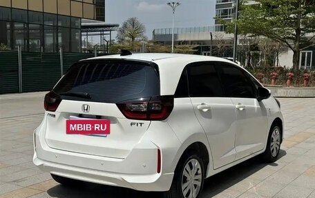 Honda Fit, 2021 год, 1 110 017 рублей, 4 фотография