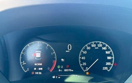 Honda Vezel, 2023 год, 1 900 000 рублей, 10 фотография