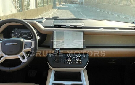 Land Rover Defender II, 2025 год, 13 500 000 рублей, 9 фотография