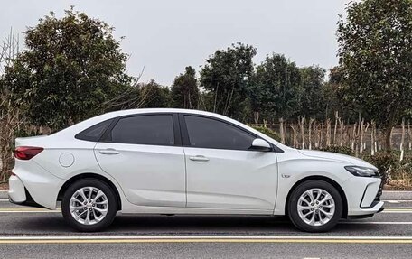 Chevrolet Monza, 2025 год, 1 500 000 рублей, 6 фотография