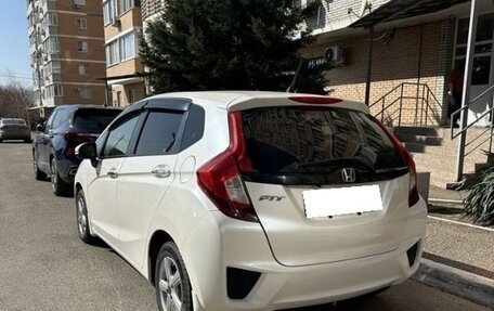Honda Fit III, 2014 год, 820 000 рублей, 4 фотография