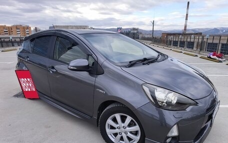 Toyota Aqua I, 2014 год, 890 000 рублей, 9 фотография