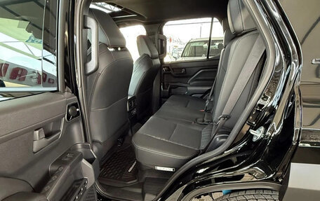 Toyota 4Runner, 2026 год, 11 800 000 рублей, 10 фотография