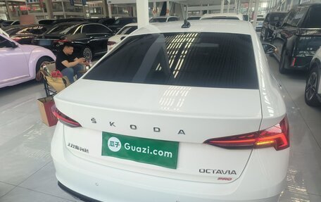 Skoda Octavia IV, 2022 год, 2 333 707 рублей, 4 фотография