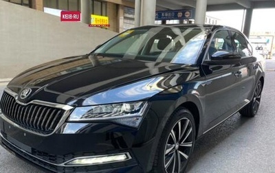 Skoda Superb III рестайлинг, 2023 год, 2 380 000 рублей, 1 фотография