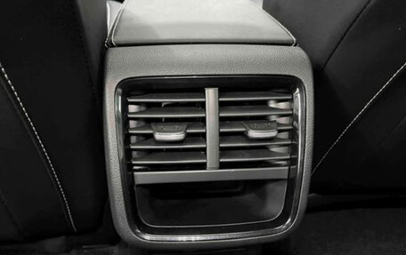 Skoda Octavia IV, 2023 год, 2 200 000 рублей, 15 фотография