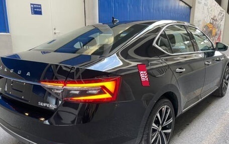 Skoda Superb III рестайлинг, 2023 год, 2 380 000 рублей, 4 фотография