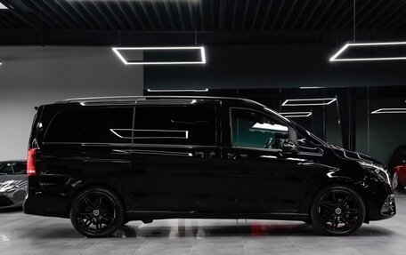 Mercedes-Benz V-Класс, 2023 год, 10 686 000 рублей, 7 фотография