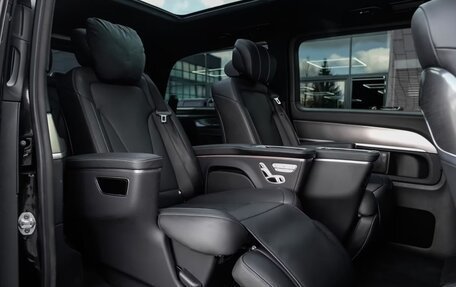 Mercedes-Benz V-Класс, 2023 год, 10 686 000 рублей, 18 фотография