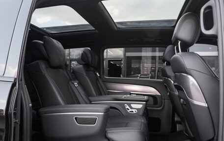 Mercedes-Benz V-Класс, 2023 год, 10 686 000 рублей, 19 фотография