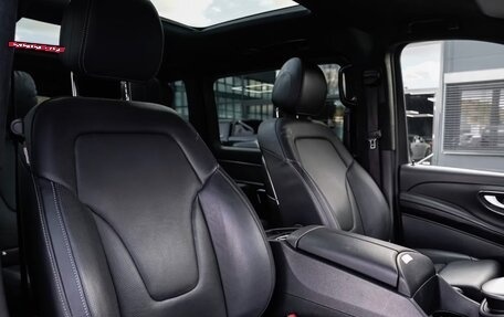 Mercedes-Benz V-Класс, 2023 год, 10 686 000 рублей, 17 фотография