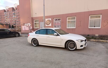 BMW 3 серия, 2013 год, 1 980 000 рублей, 2 фотография