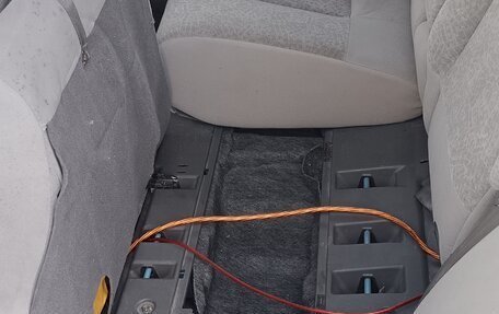 Nissan Tino, 2000 год, 350 000 рублей, 12 фотография