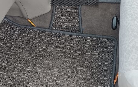 Nissan Tino, 2000 год, 350 000 рублей, 19 фотография