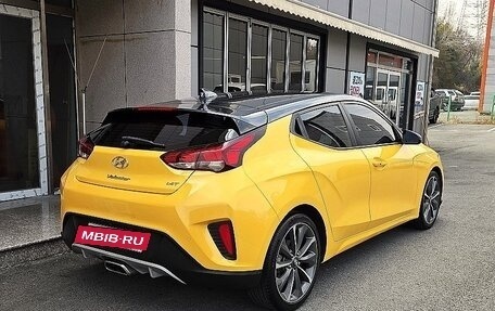 Hyundai Veloster II, 2018 год, 1 350 009 рублей, 3 фотография