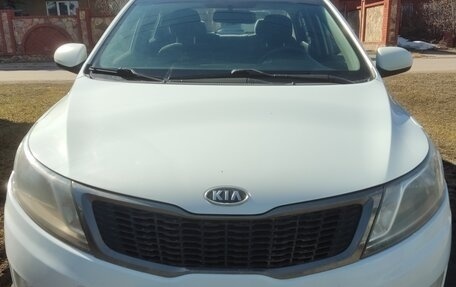 KIA Rio III рестайлинг, 2012 год, 900 000 рублей, 1 фотография