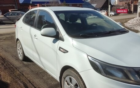 KIA Rio III рестайлинг, 2012 год, 900 000 рублей, 4 фотография