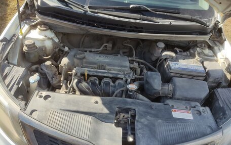 KIA Rio III рестайлинг, 2012 год, 900 000 рублей, 20 фотография