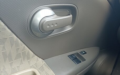 Nissan Note II рестайлинг, 2007 год, 600 000 рублей, 23 фотография