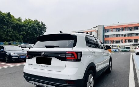 Volkswagen T-Cross I, 2023 год, 1 800 009 рублей, 4 фотография