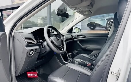 Volkswagen T-Cross I, 2023 год, 1 800 009 рублей, 8 фотография