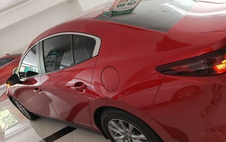 Mazda 3, 2022 год, 1 877 707 рублей, 8 фотография