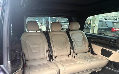 Mercedes-Benz V-Класс, 2019 год, 5 250 000 рублей, 6 фотография