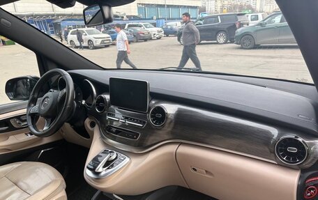 Mercedes-Benz V-Класс, 2019 год, 5 250 000 рублей, 10 фотография