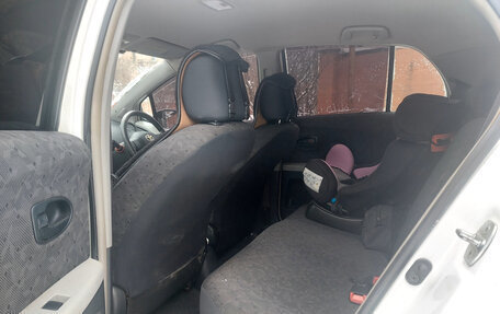 Toyota Vitz, 2010 год, 390 000 рублей, 6 фотография