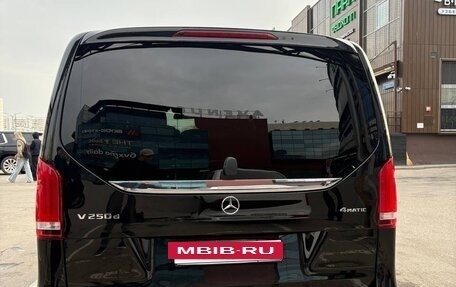 Mercedes-Benz V-Класс, 2019 год, 5 250 000 рублей, 5 фотография