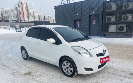 Toyota Vitz, 2010 год, 390 000 рублей, 2 фотография