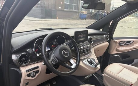 Mercedes-Benz V-Класс, 2019 год, 5 250 000 рублей, 11 фотография