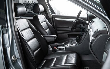 Audi A4, 2004 год, 1 020 000 рублей, 8 фотография