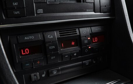 Audi A4, 2004 год, 1 020 000 рублей, 15 фотография