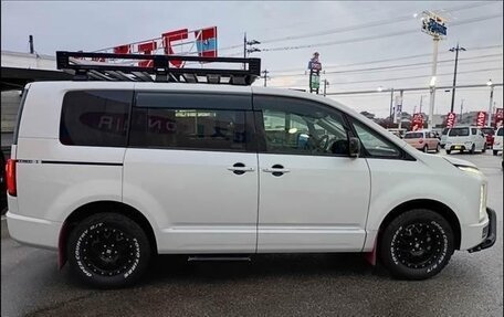 Mitsubishi Delica D:5 I, 2023 год, 2 866 199 рублей, 3 фотография