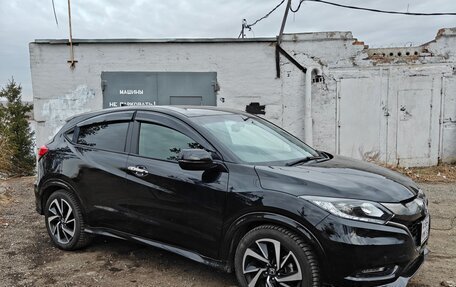 Honda Vezel, 2017 год, 1 880 000 рублей, 7 фотография